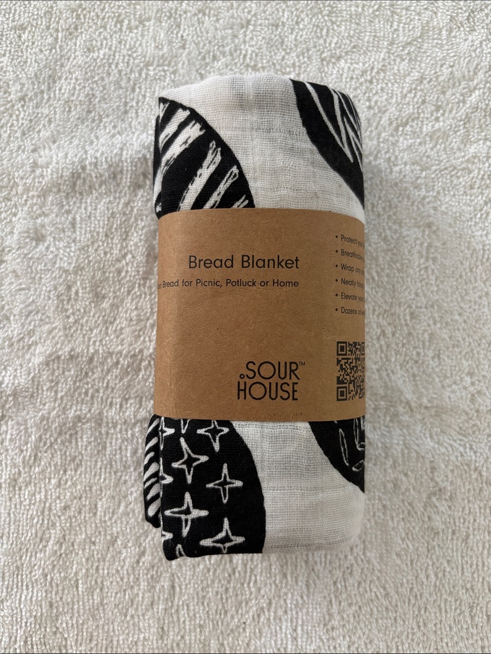 Black & White Bread Blanket